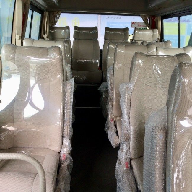 안전 여객 운송을 위한 32석 디젤 코스터 버스