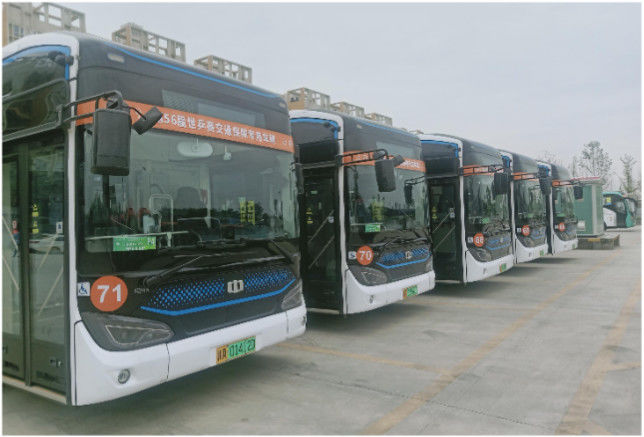 12m 낮은 출입자 46석의 순수 전기 버스 ebus 220km 이상의 마일리지